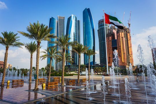 فعاليات وتجارب الإمارات