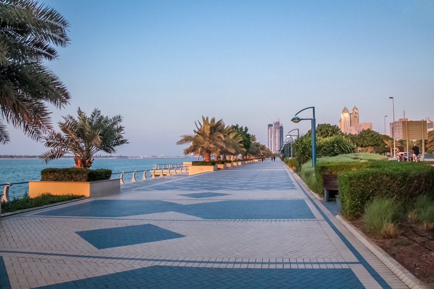 صمم رحلة الكروز المناسبة لك